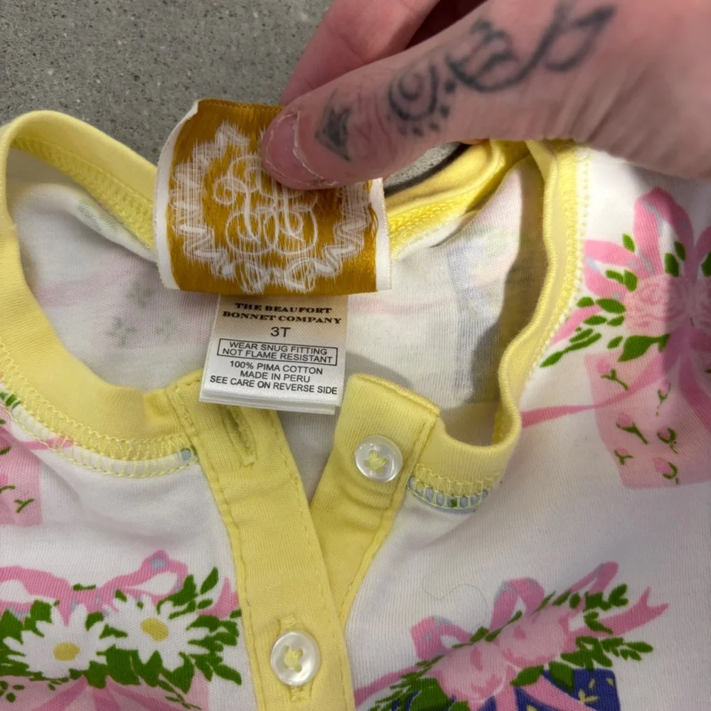 The Beaufort Bonnet Company Floral Present TOP only*